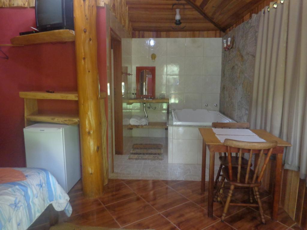 Pousada Pizzaria Do Vale Visconde De Maua Værelse billede